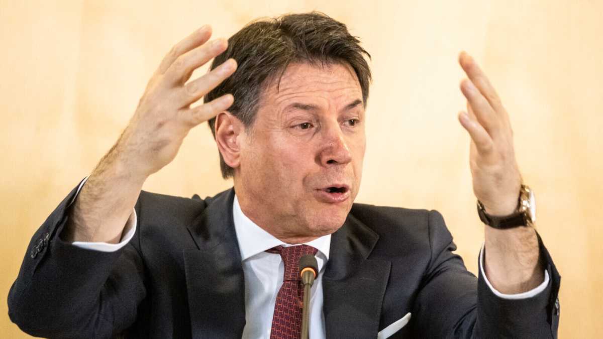 Immagine di Non sia mai che Conte rischia di usurarsi
