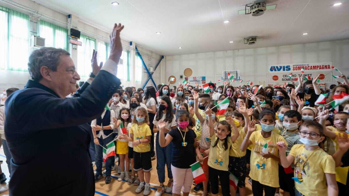 Immagine di Ottimisti sull’Italia. Così il Pnrr aiuta Draghi a ricordare i costi del populismo