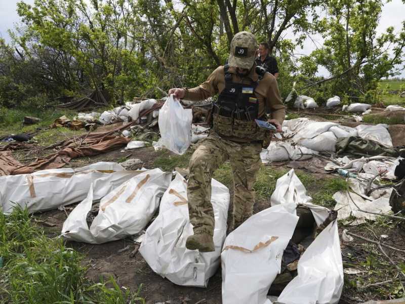 Gli zombi russi e il sangue ucraino del Donbas