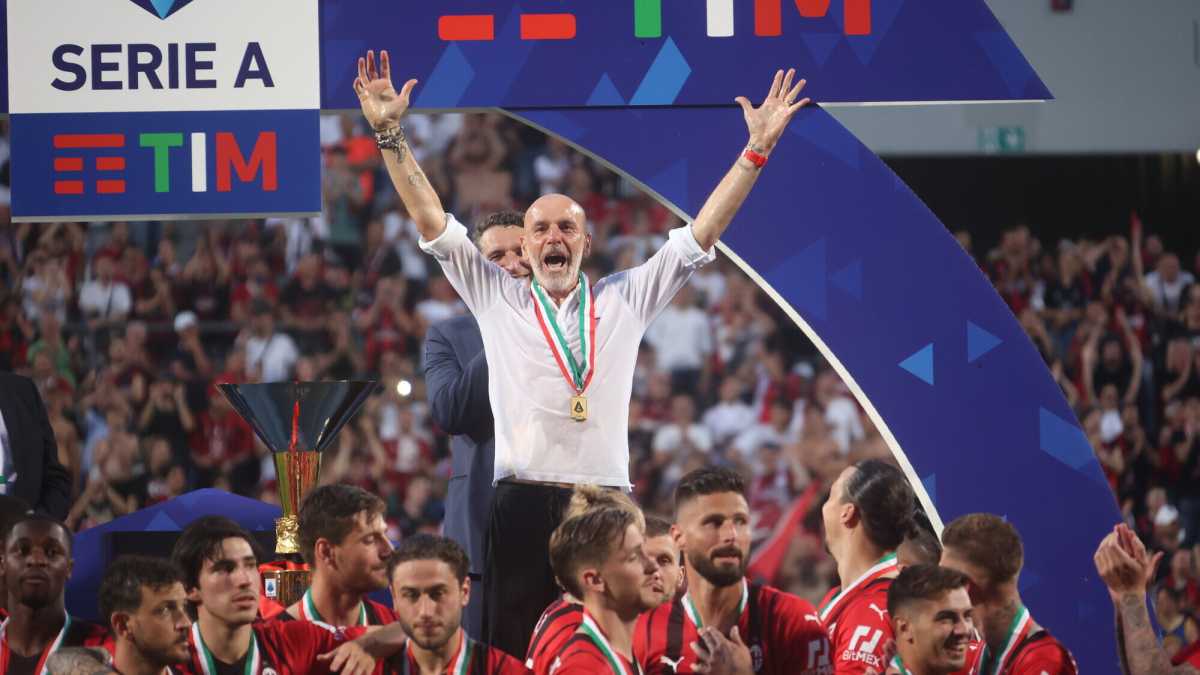 Immagine di Zanetti vende l'Inter a Pioli per un euro. Pazza intercettazione di Milani