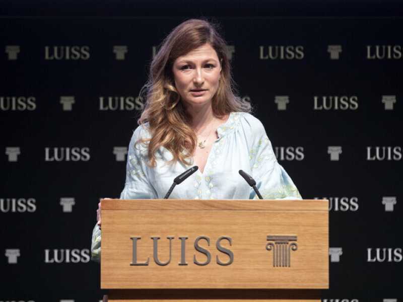 "La pace è possibile con l'Ucraina indipendente e sovrana". La viceministra degli Esteri di Kyiv a Roma