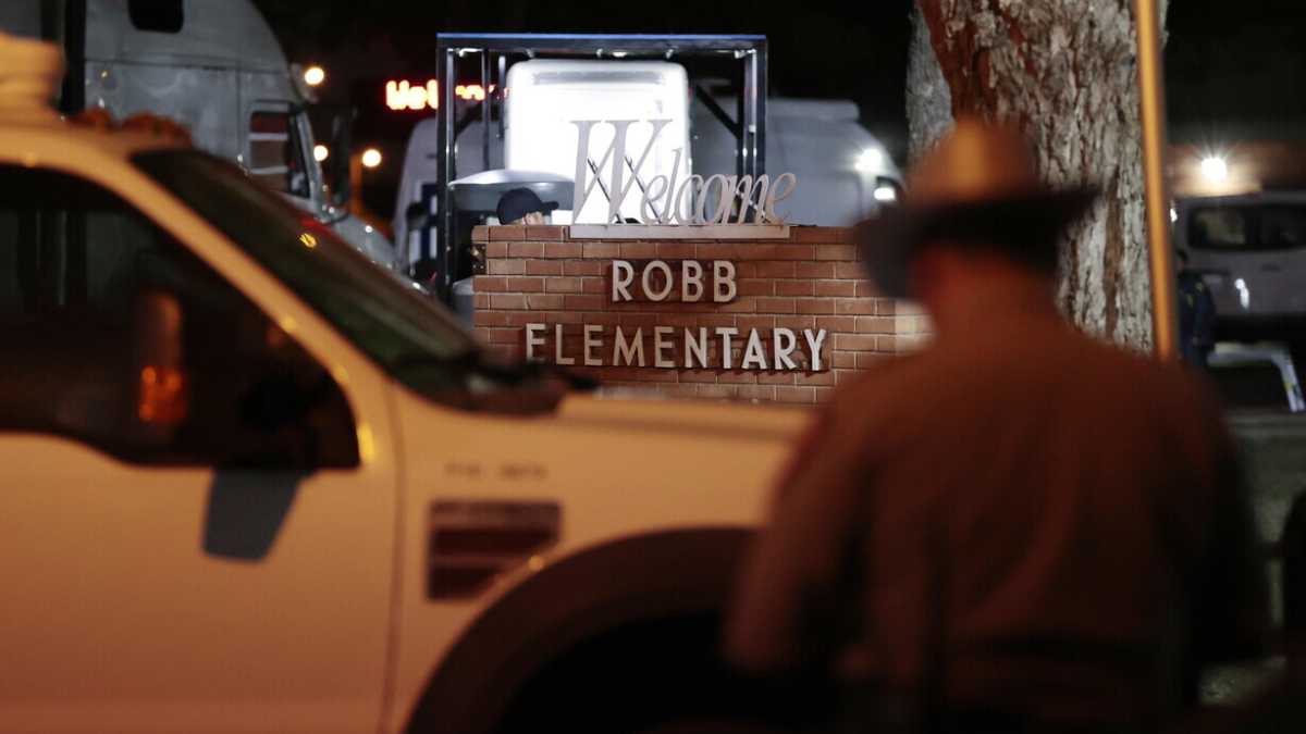 Immagine di La strage in Texas certifica il fallimento sociale americano