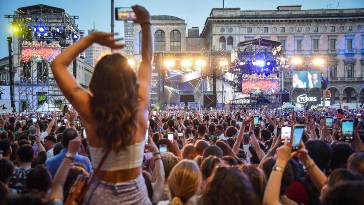 Immagine di Il caso delle molestie a Blanco è il trionfo del nuovo bigottismo