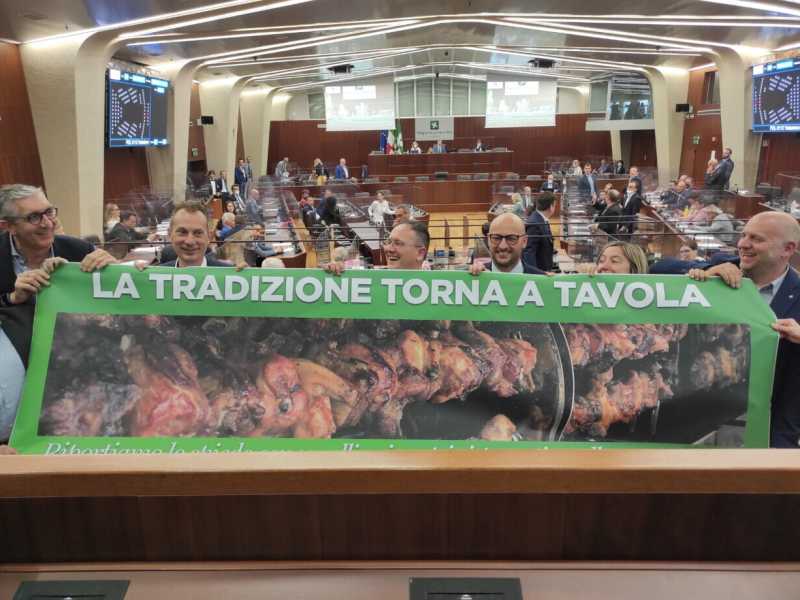La tradizione millenaria dello spiedo bresciano è salva. Una battaglia culturale vinta