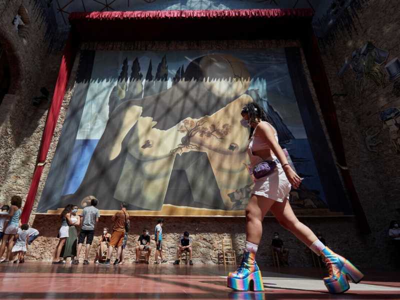 Surrealismo: viaggio nel più complesso e completo movimento culturale del Novecento