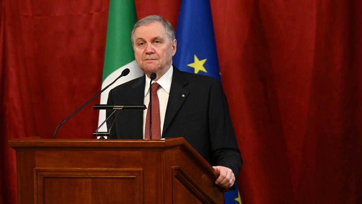 Immagine di Visco: “L'aumento dei prezzi è una tassa ineludibile. Con la guerra l'incertezza è radicale”