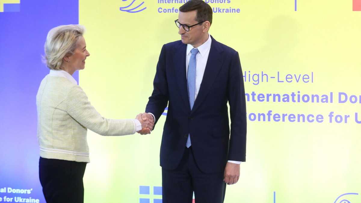 Immagine di La Commissione europea chiude gli occhi sulla Polonia