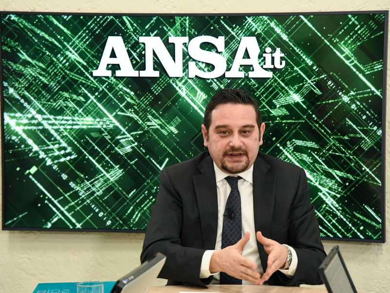 Il sindaco di Novara: "La Lega riparta dagli amministratori. Salvini? Non dico niente"