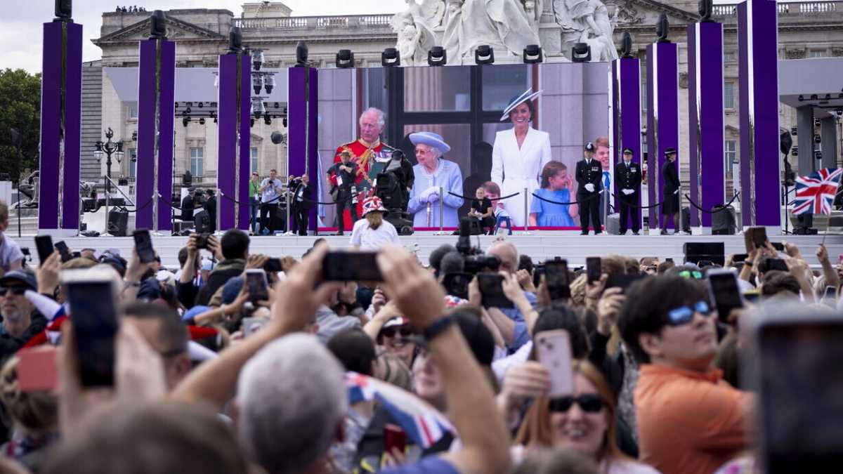Immagine di Noncuranza, durata, tradizione: lo splendido regno di Elisabetta II