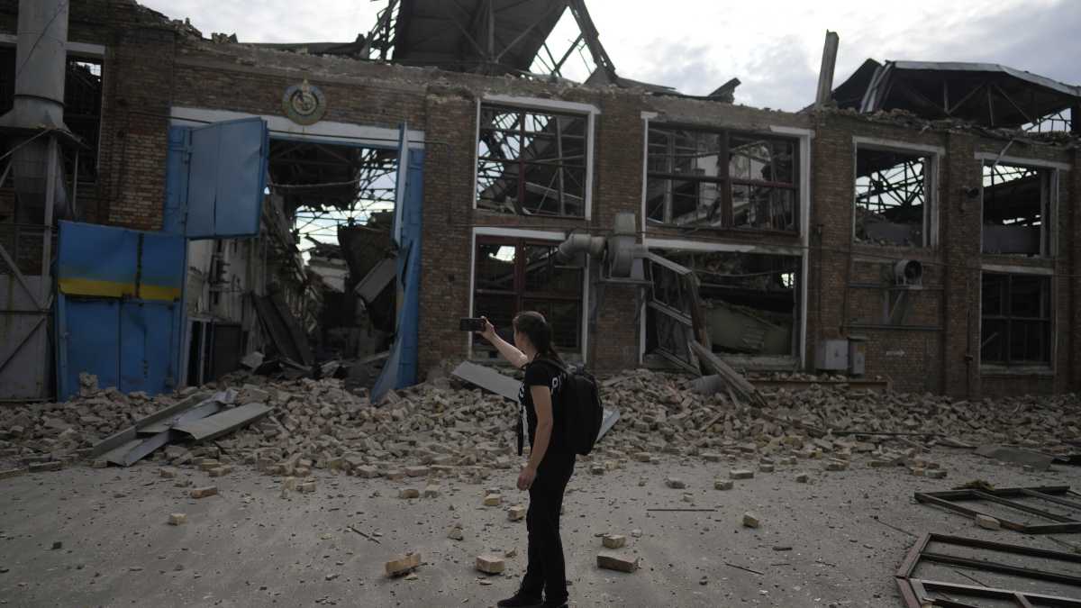 Immagine di Guerra in Ucraina. La Farnesina convoca l'ambasciatore russo in Italia Nuove armi a Kyiv da Spagna e Regno Unito