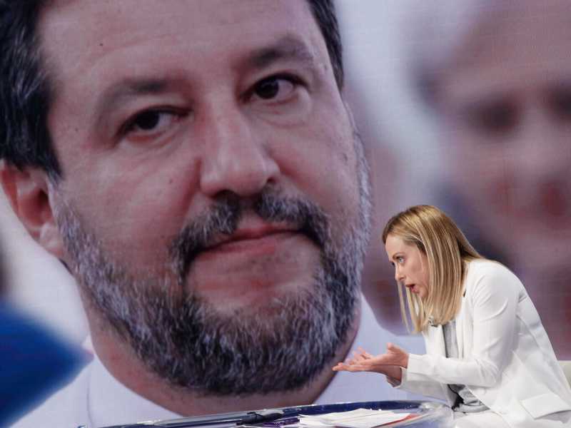 Meloni aspetta in silenzio il cadavere di Salvini sulla riva del referendum giustizia