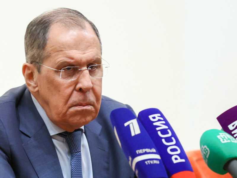 Di qui Lavrov non passa. Bulgaria, Montenegro e Macedonia del nord chiudono i cieli ai russi
