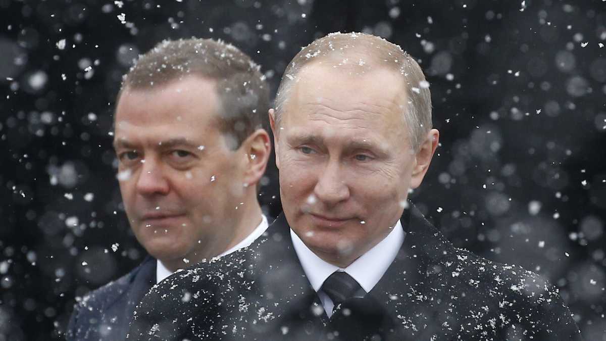 Immagine di Per Medvedev gli occidentali sono “bastardi degenerati”, ma per Salvini è l'uomo del dialogo