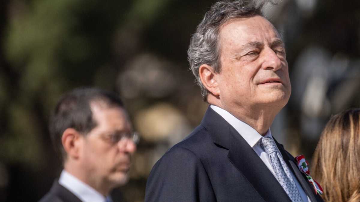 Immagine di Draghi detta le linee rosse sull'Ucraina e rinnova l'asse con Zelensky