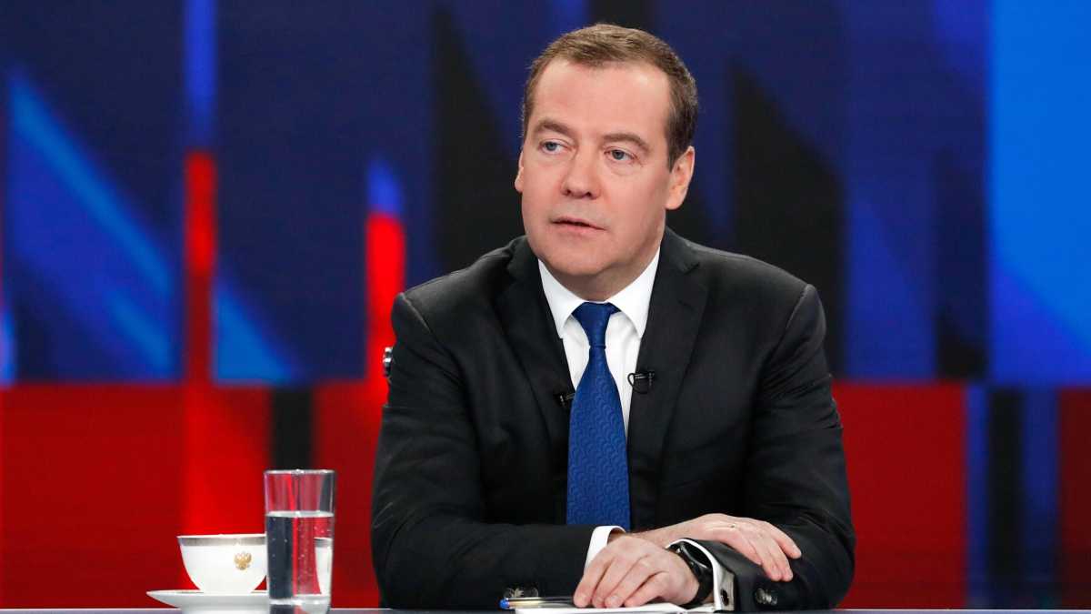 Immagine di Medvedev pensa al dopo-Putin? Risposta all’ambasciata russa