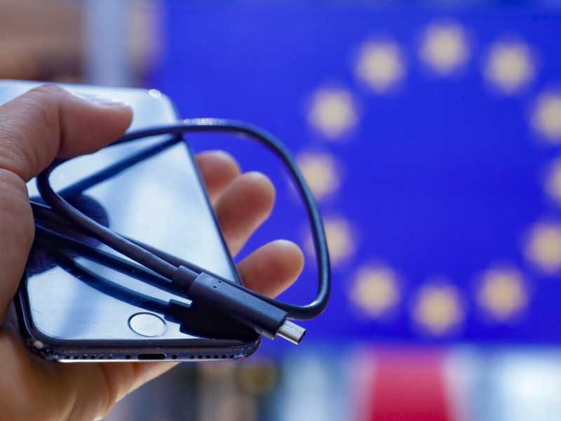 Apple dovrà avere l'Usb-c se vuole continuare a vendere Iphone nell'Ue