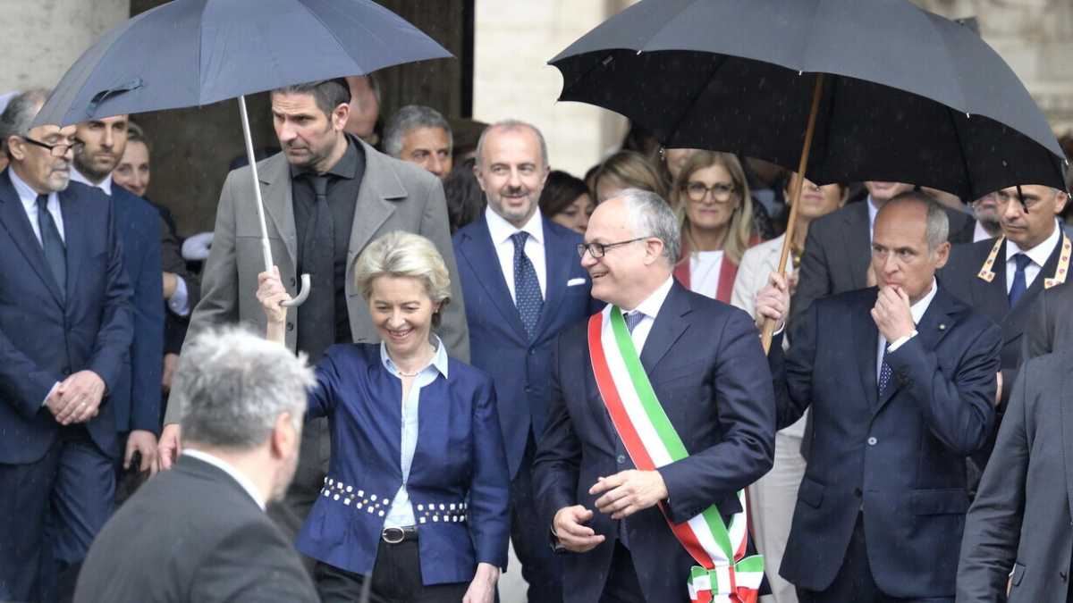 Immagine di Gualtieri riceve von der Leyen. “Per Roma pulita anche lei interessata a termovalorizzatore”