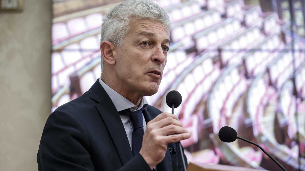 Immagine di Il M5s non consegna le liste a Morra, che sbraita. L’ennesima abiura grillina