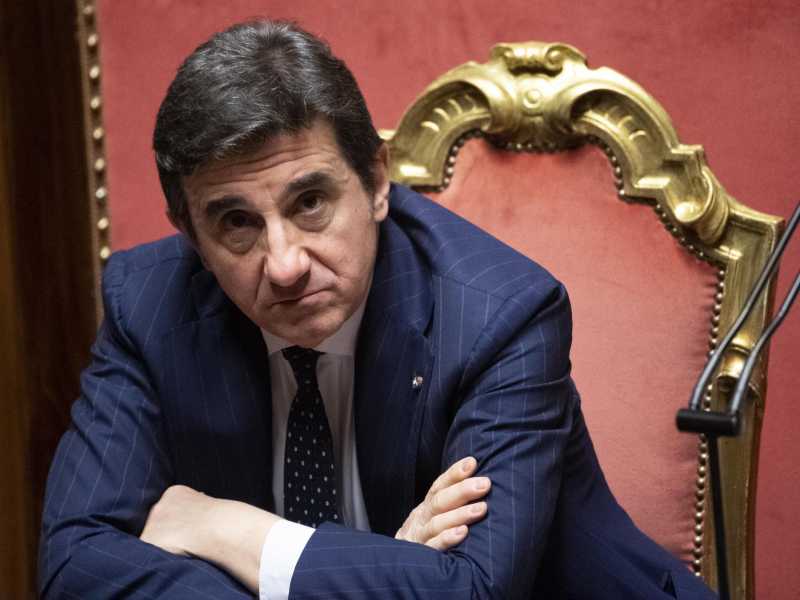 Blackstone segna un punto con Cairo