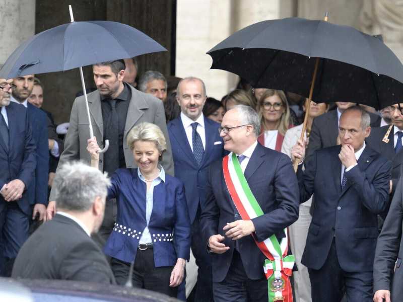 Gualtieri riceve von der Leyen. “Per Roma pulita anche lei interessata a termovalorizzatore”