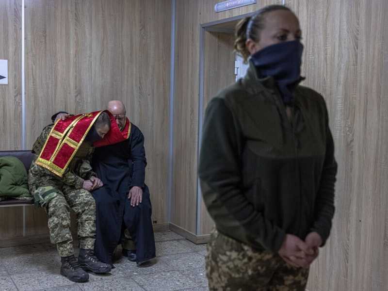 Tempi lunghi e guerra d'attrito in Ucraina, ma manca una dato: le perdite di Kyiv