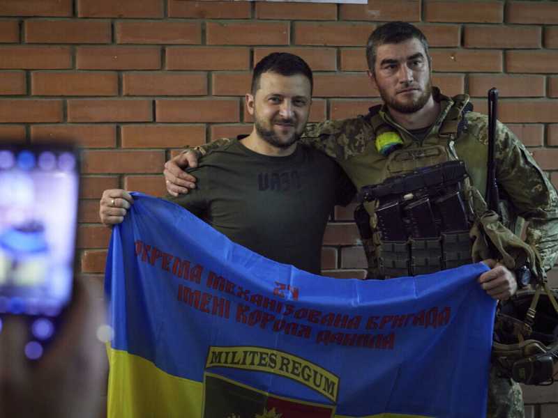 Zelensky chiede nuove armi all'Italia (e all'Europa). Tra Roma e Kyiv ballano 400 milioni