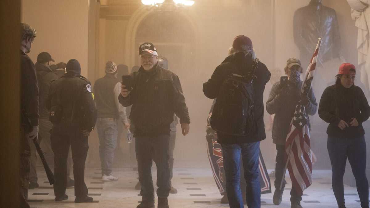 Immagine di Cosa sta cercando la Commissione che indaga sui fatti del 6 gennaio a Capitol Hill