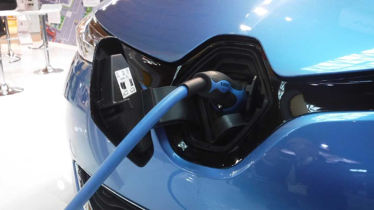 Immagine di Come un’industria automobilistica fallita è rinata con l’elettrico