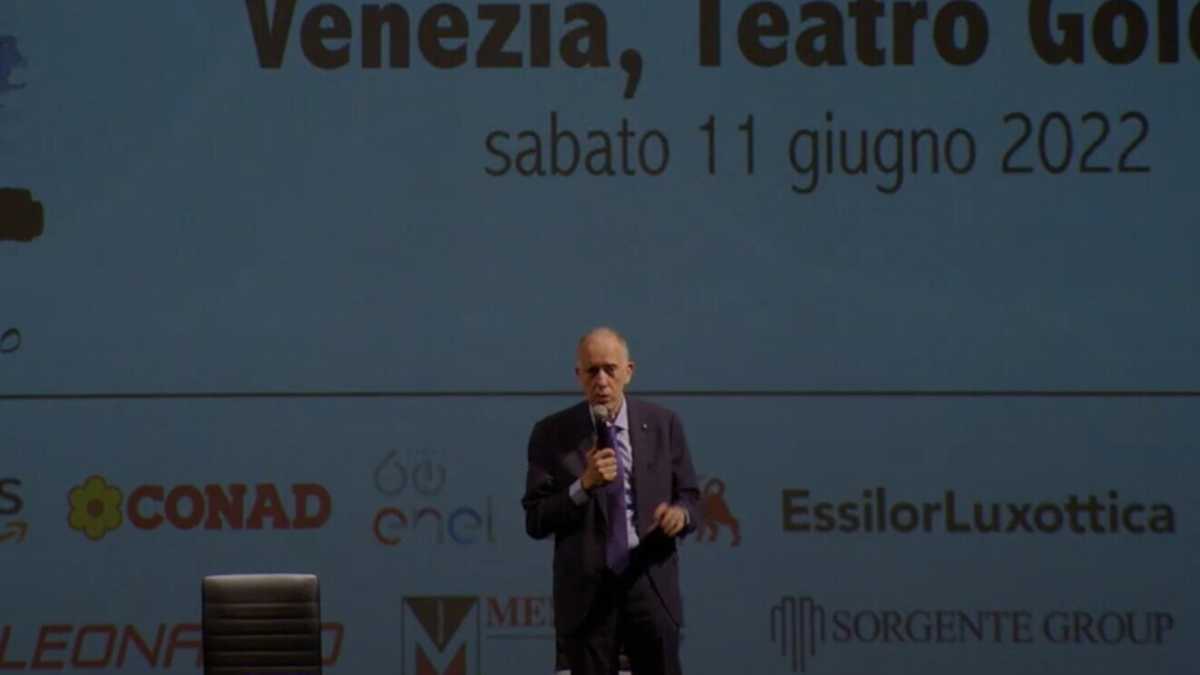 Immagine di Vito Pertosa ci racconta la storia di Angel Company, dalla Puglia al mondo