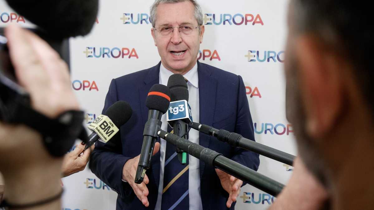 Immagine di "Salvini? Mai stato garantista. Le regole del referendum vanno riformate". Parla Della Vedova
