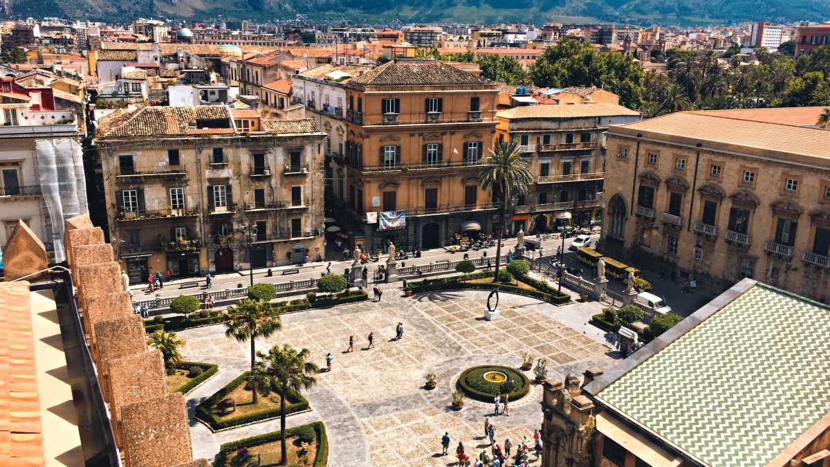 Immagine di Palermo archivia la stagione Orlando con una sfida aperta, antipasto delle regionali