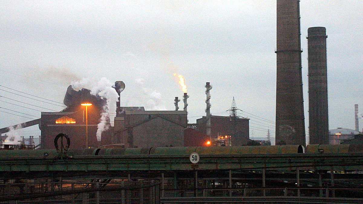 Immagine di Per chi vince a Taranto la sfida è già scritta: il futuro ecologico dell'ex Ilva