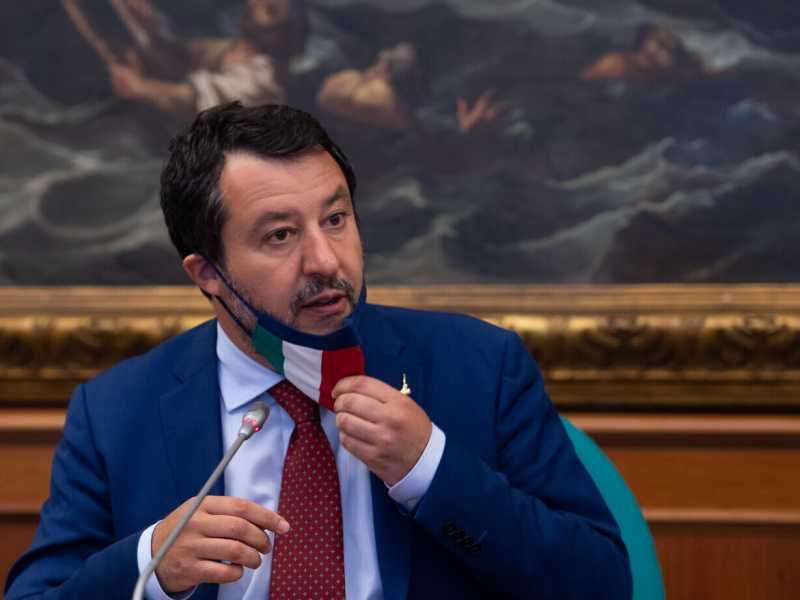 Salvini: "Mascherine ai seggi? Un bavaglio". L'ultimo complotto della Lega, che fa ricorso al Tar