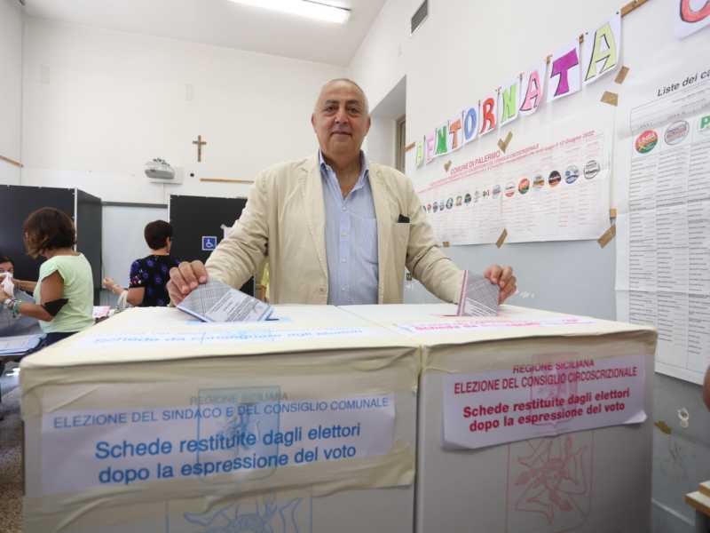 Lagalla "quasi" sindaco di Palermo malgrado (o forse grazie) agli endorsement di Dell'Utri e Cuffaro