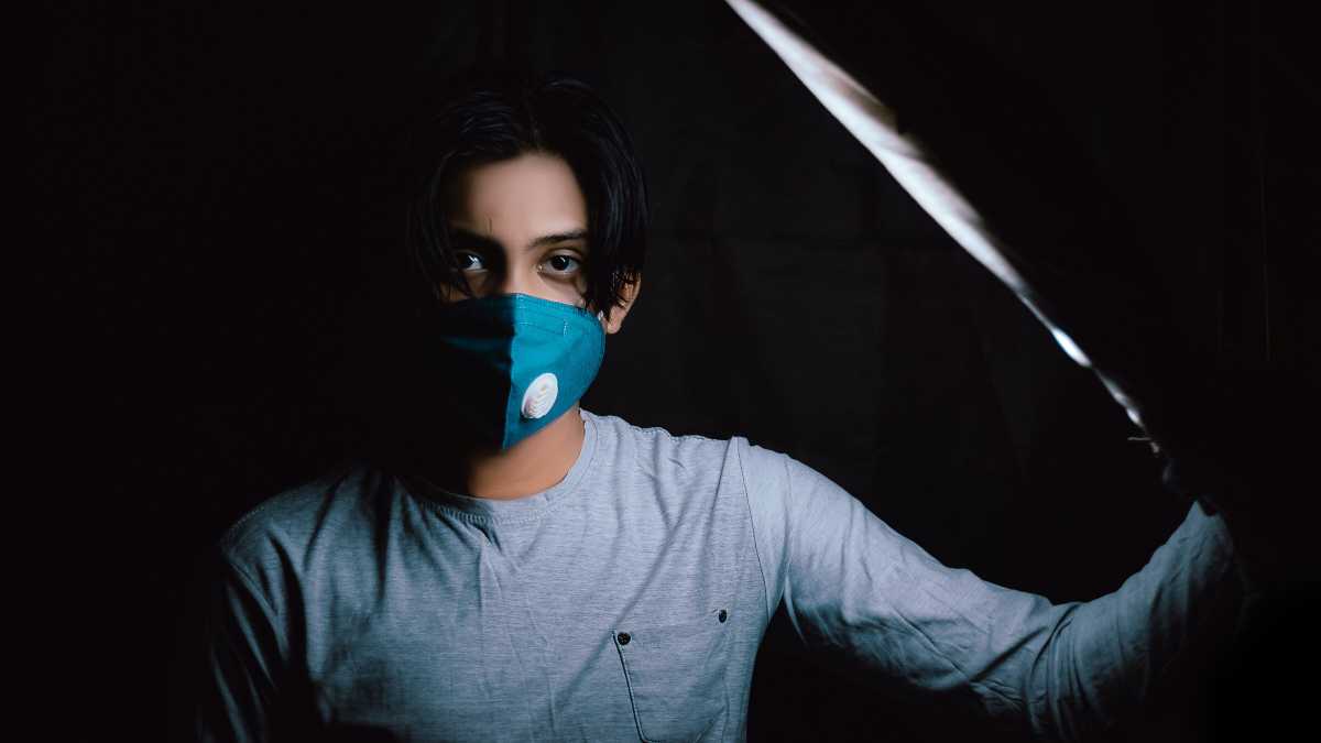 Immagine di Perché eliminare l'obbligo di isolamento domiciliare per i positivi al Covid è un rischio