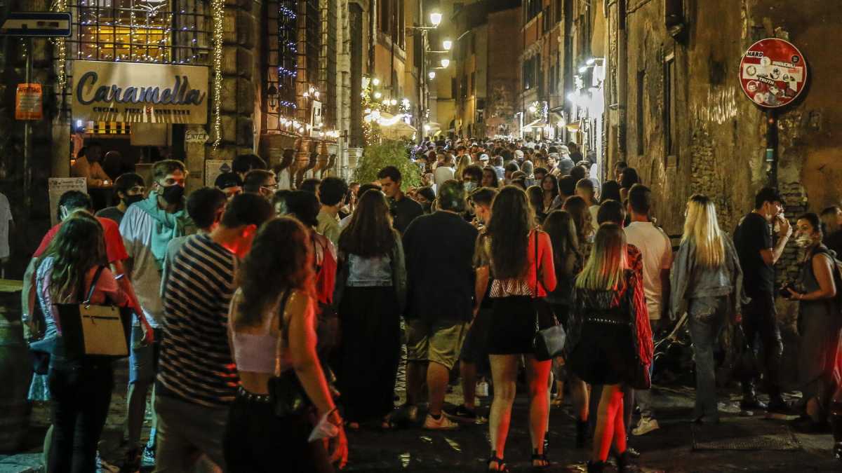 Immagine di L'Estate romana senza Raggi è un "serpentone" che si allunga fino a dicembre
