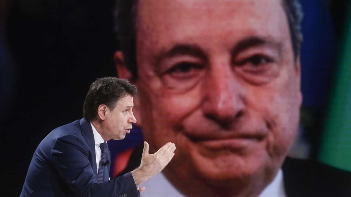 Immagine di Draghi non cede sulle armi, e Conte traballa: “Così io non reggo”