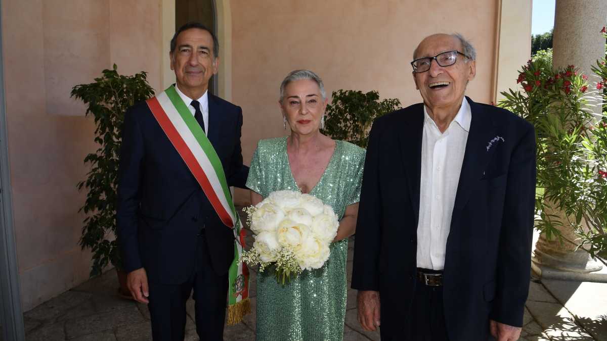 Immagine di L'ex sindaco Paolo Pillitteri: "Alla guida di Milano? Ci vorrebbe Fedele Confalonieri"