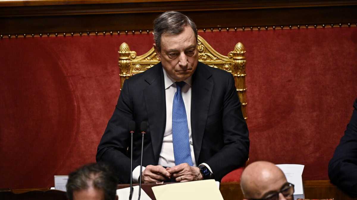 Immagine di Non solo sanzioni. Draghi usa il golden power contro Putin