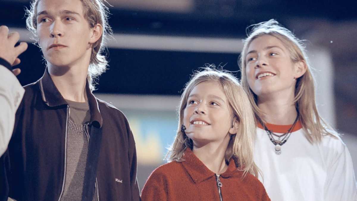 Immagine di L'indimenticabile estate musicale del 1997: le canzoni che compiono 25 anni