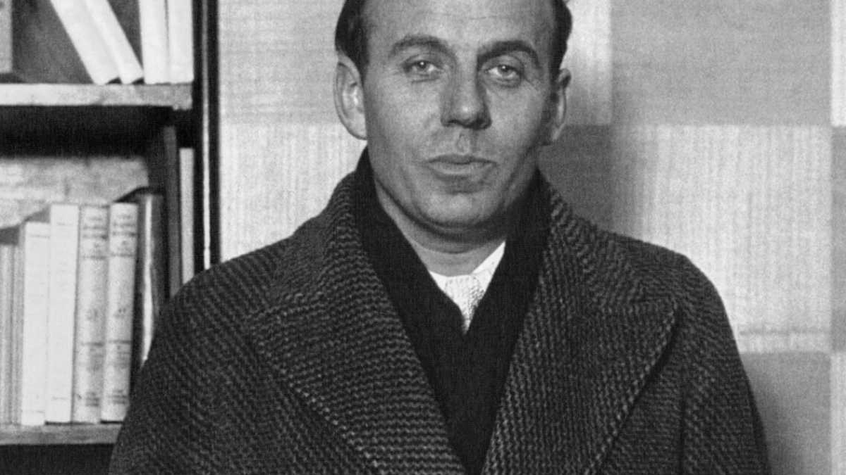 Immagine di Parigi tra le due guerre, che fu culla europea degli intellettuali di “destra”