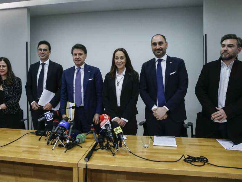 Tra "sgherri " e "perpetue", ecco chi sono i pretoriani di Conte all'assalto di Di Maio