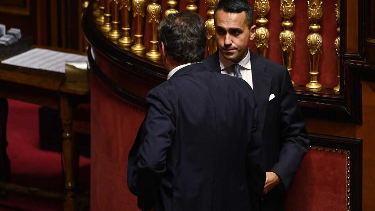 Immagine di Luigi Di Maio ultimo della lista nella parabola M5s. Cronistoria delle micro e macro fratture grilline
