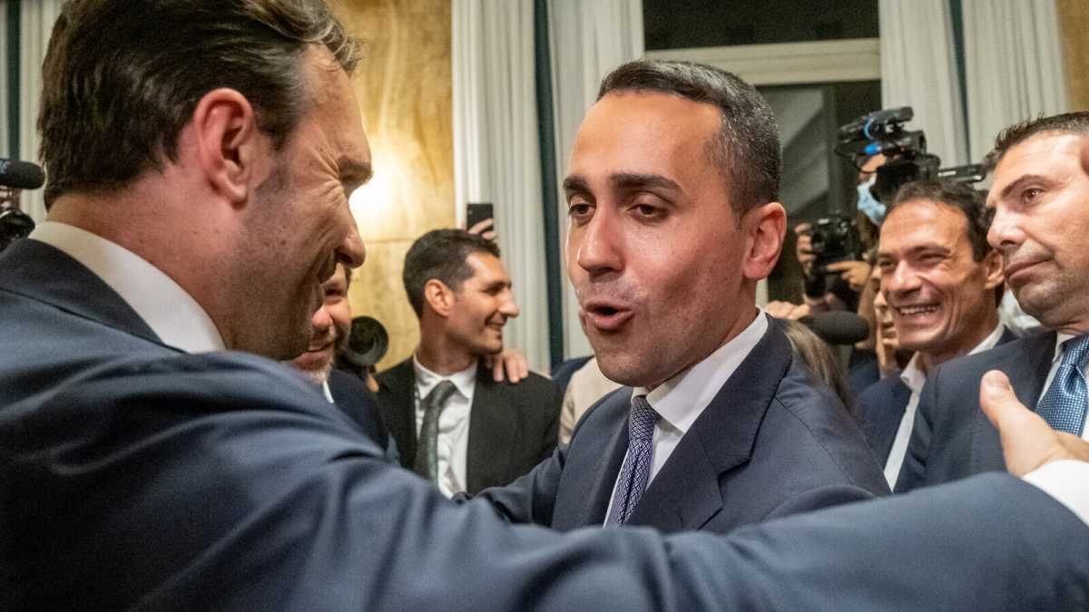 Immagine di M5s, la scissione non finisce qui. Ne usciranno altri 10 (a partire da Azzolina)