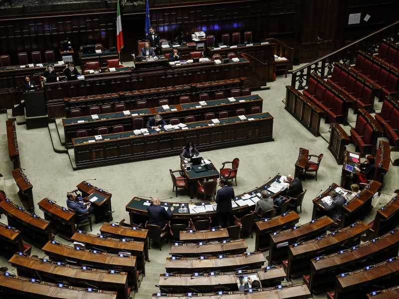 L'incomunicabilità tra i partiti e la crisi del Parlamento. Parla Panebianco
