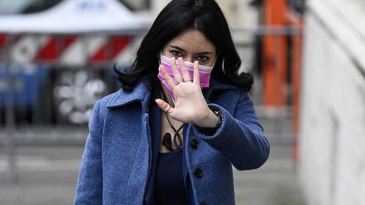 Immagine di Lucia Azzolina segue Luigi Di Maio e lascia il M5s: "Conte ostaggio dei suoi vice"
