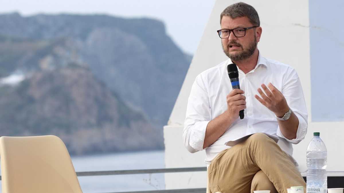 Immagine di Il polo riformista ora deve coinvolgere anche Di Maio, dice Migliore (Iv)