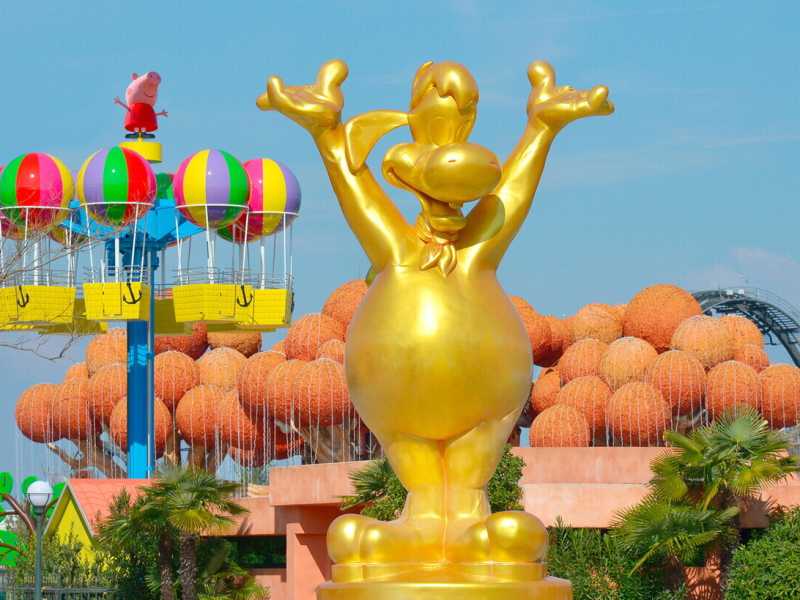 Chi vuole lavorare sotto il sole di Gardaland?