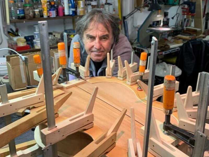 Leonardo Petrucci: creare suoni dal silenzio del legno