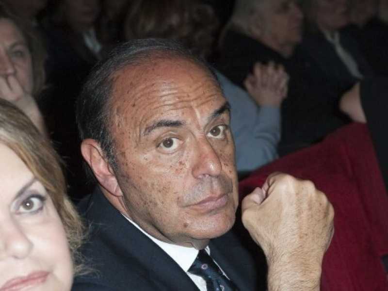 Bruno Vespa con la moglie Augusta Iannini. “Eredi? Alla Rai ci sono ottimi professionisti. Ma condurre una trasmissione come la mia richiede un’esperienza che si accumula negli anni”